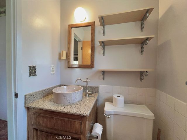 3014 N Alameda, San Bernardino, CA 92404