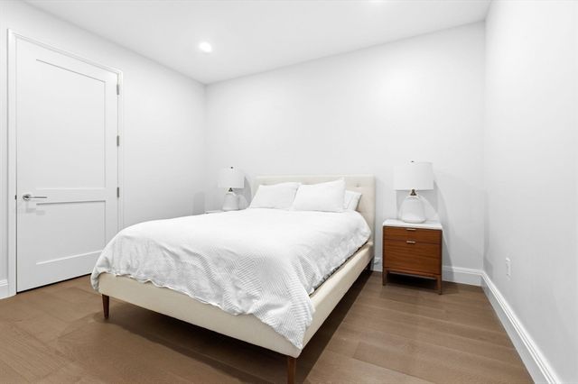 240 Devonshire St 3603, Boston, MA 02110