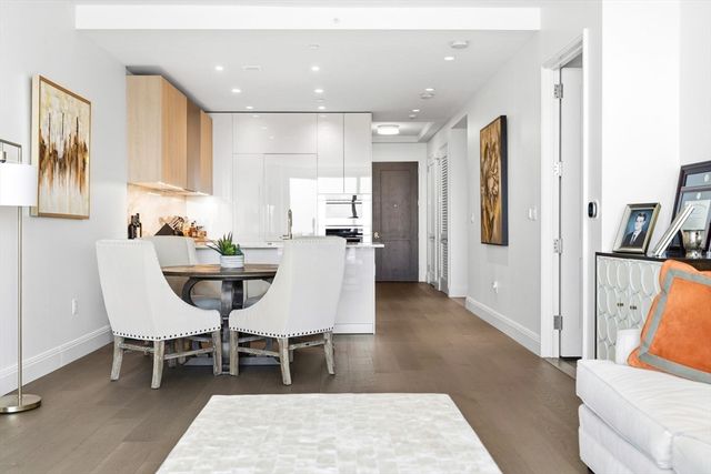 240 Devonshire St 3603, Boston, MA 02110