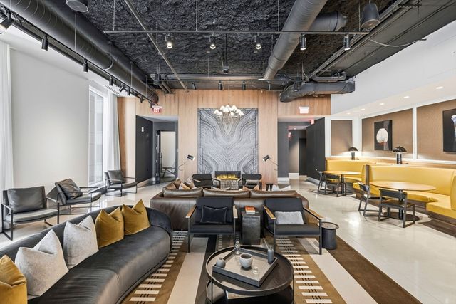 240 Devonshire St 3603, Boston, MA 02110
