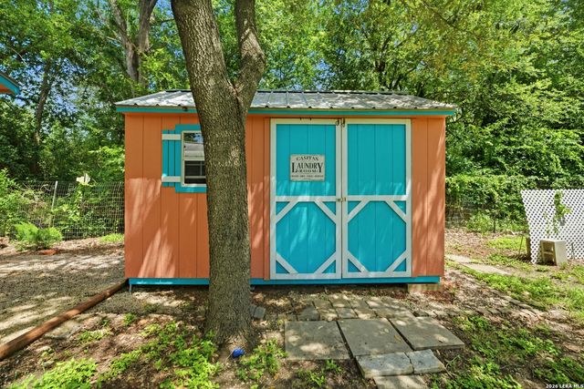 1438 Napier Ave, San Antonio, TX 78214