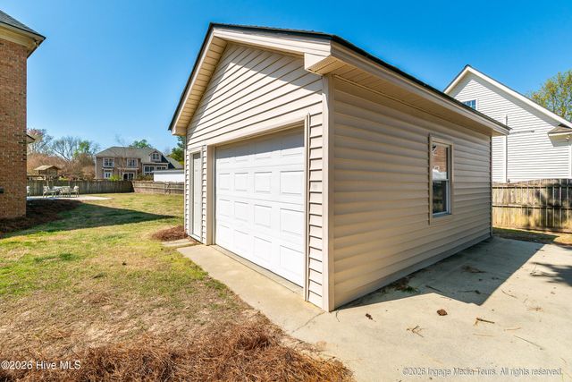 1802 Staccato Court, Greenville, NC 27858