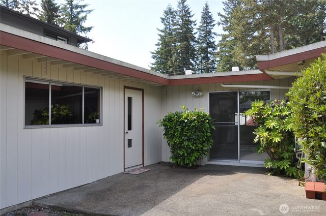 632 164th Place NE, Bellevue, WA 98008
