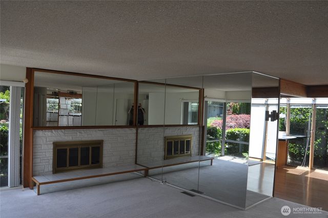 632 164th Place NE, Bellevue, WA 98008