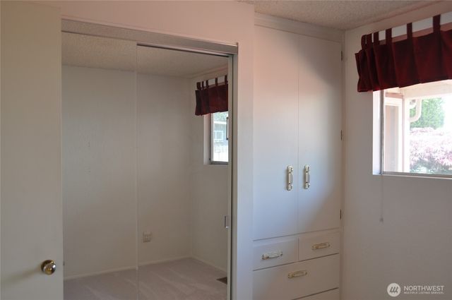 632 164th Place NE, Bellevue, WA 98008