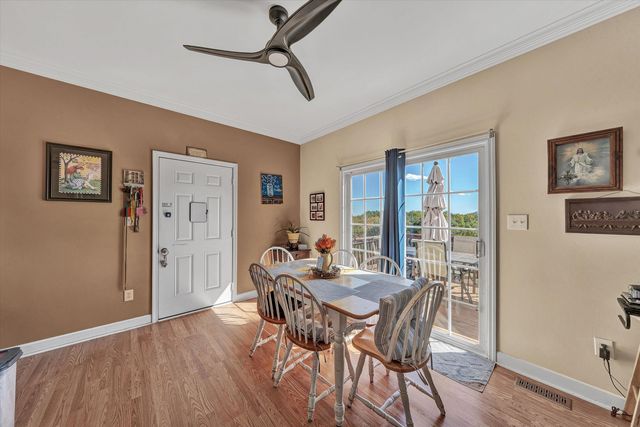 2638 Bluewater DR, Moneta, VA 24121
