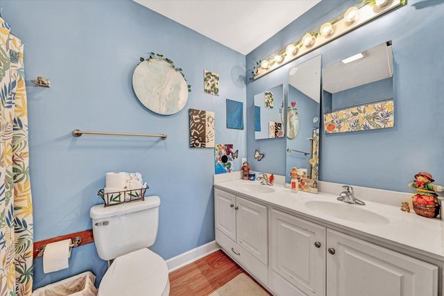 2638 Bluewater DR, Moneta, VA 24121