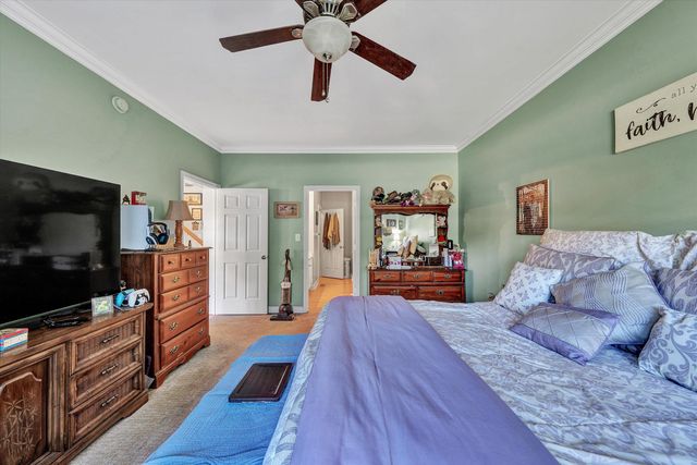 2638 Bluewater DR, Moneta, VA 24121
