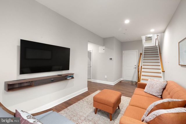 7825 CRYSTAL BROOK WAY, Hanover, MD 21076
