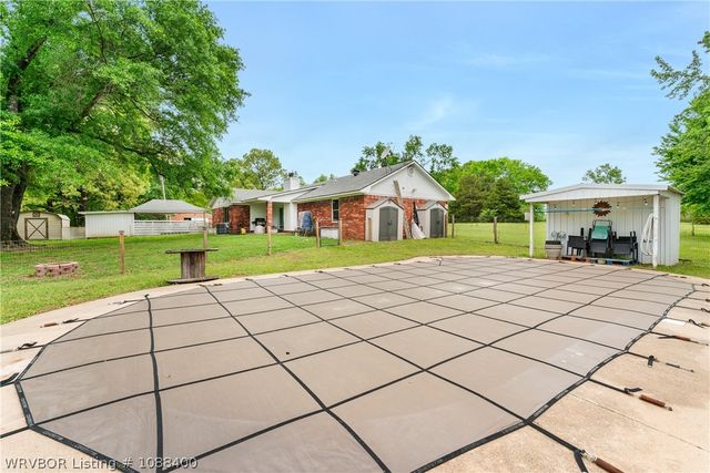 2511 New Town Road, Alma, AR 72921