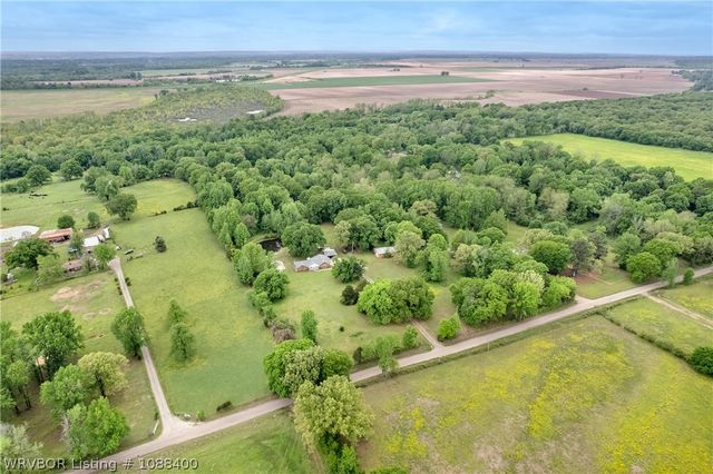 2511 New Town Road, Alma, AR 72921