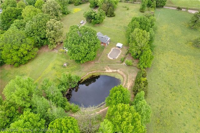 2511 New Town Road, Alma, AR 72921