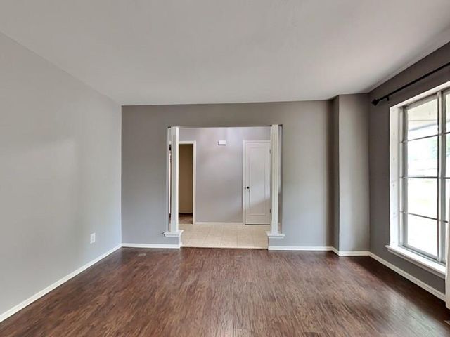 6424 N College Avenue, Oklahoma City, OK 73132