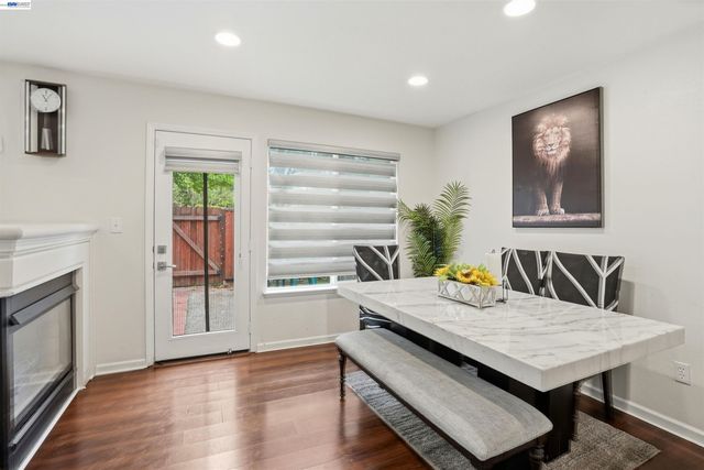 7721 Summerhill Pl, Castro Valley, CA 94552