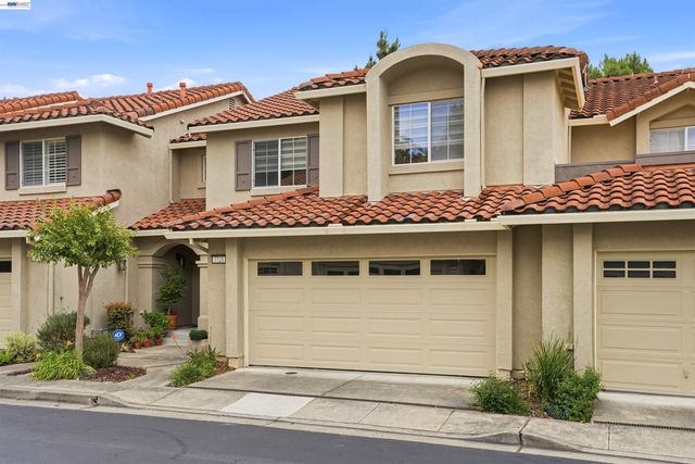 7721 Summerhill Pl, Castro Valley, CA 94552