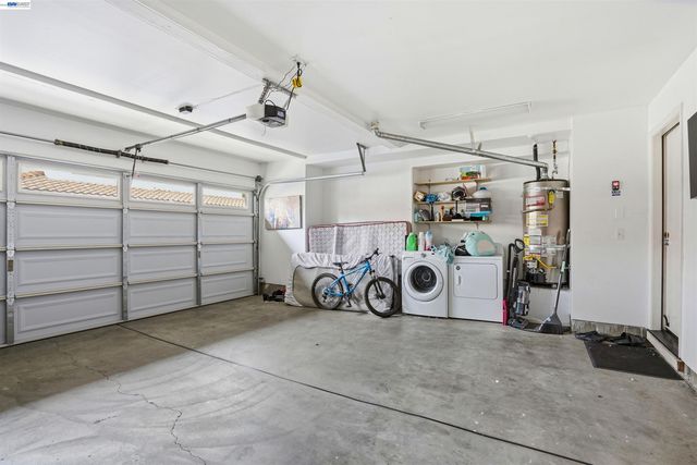 7721 Summerhill Pl, Castro Valley, CA 94552