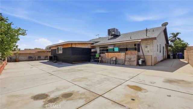 17398 El Molino, Bloomington, CA 92316