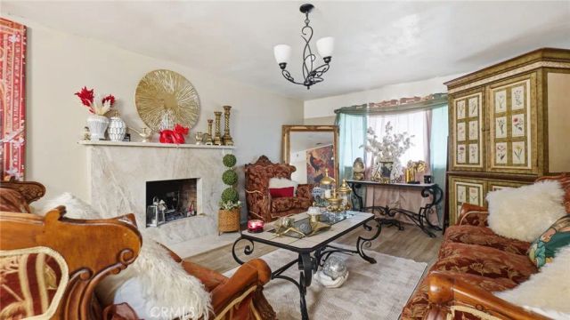 17398 El Molino, Bloomington, CA 92316