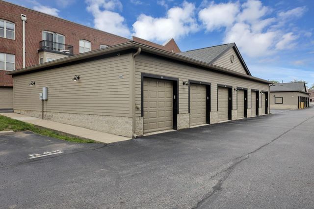 960 Perry Street, 209, Columbus, OH 43215