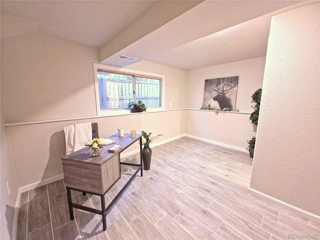 996 Cherry Blossom Ct, Highlands Ranch, CO 80126