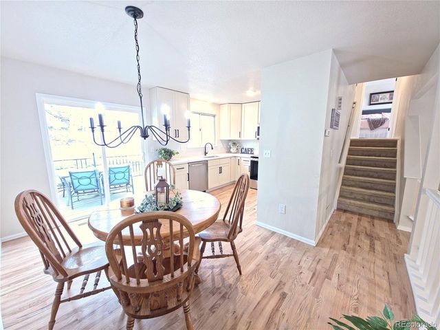 996 Cherry Blossom Ct, Highlands Ranch, CO 80126