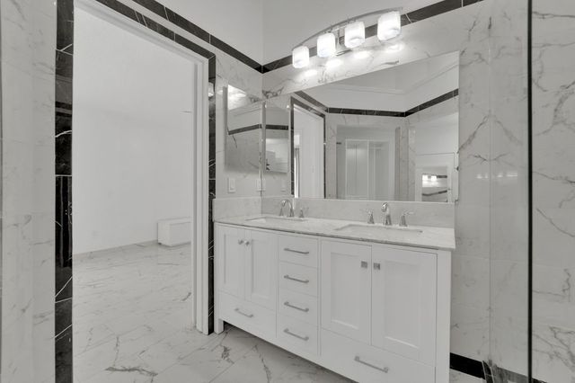 2129 Stradivarius Lane, Carrollton, TX 75007