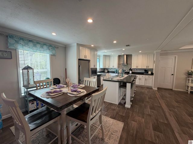 207 West 16th Street, Benton, KY 42025