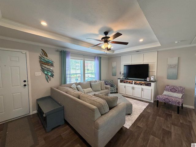 207 West 16th Street, Benton, KY 42025