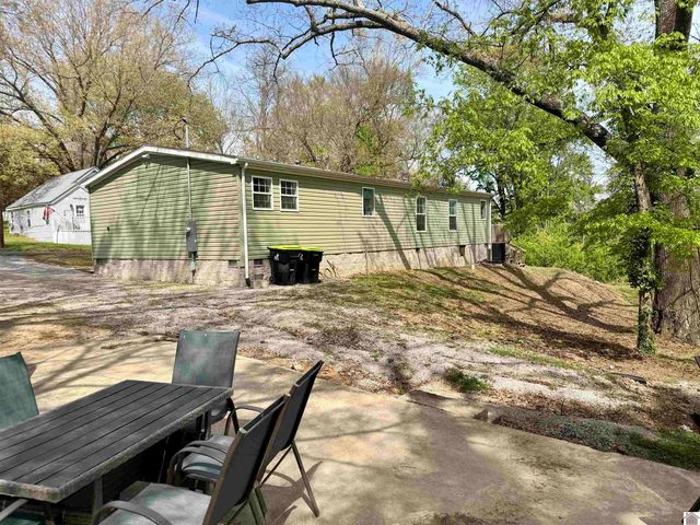 207 West 16th Street, Benton, KY 42025