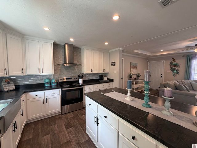 207 West 16th Street, Benton, KY 42025