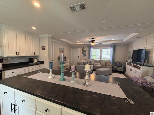 207 West 16th Street, Benton, KY 42025