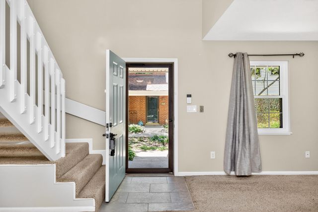 3441 Laredo Drive 22, Lexington, KY 40517