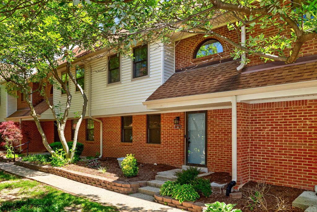 3441 Laredo Drive 22, Lexington, KY 40517