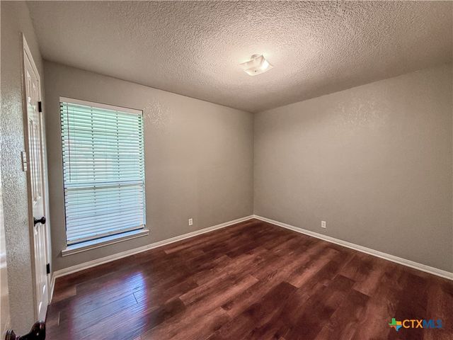 7 Branding Iron Drive, Belton, TX 76513