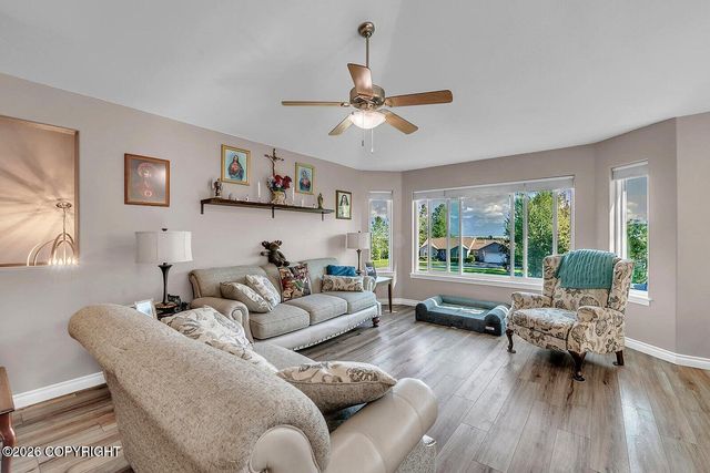 4344 S Pinnacle Peak Drive, Wasilla, AK 99623