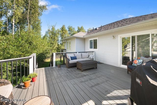 4344 S Pinnacle Peak Drive, Wasilla, AK 99623
