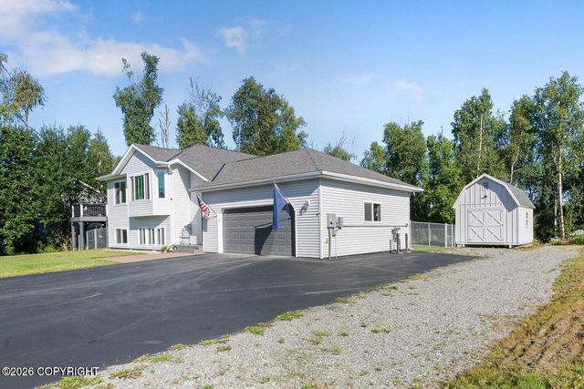 4344 S Pinnacle Peak Drive, Wasilla, AK 99623