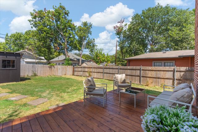1718 S Adams Street, Fort Worth, TX 76110