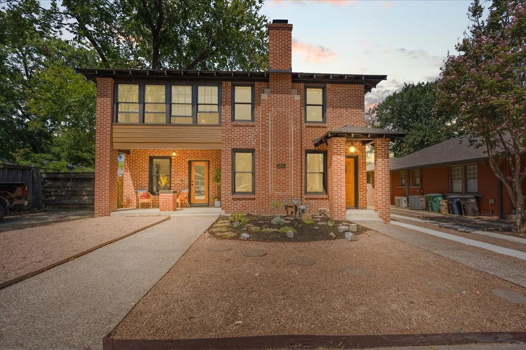 1718 S Adams Street, Fort Worth, TX 76110