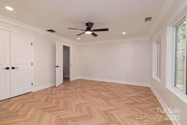 172 Brookwood Avenue NW, Concord, NC 28025