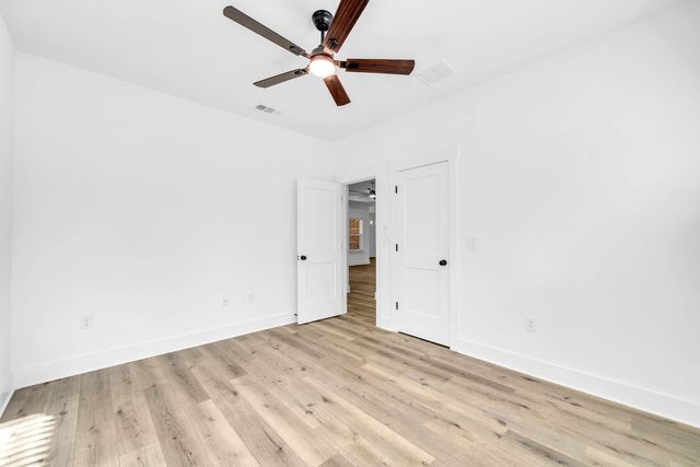 368 Coral Drive, Fort Walton Beach, FL 32548