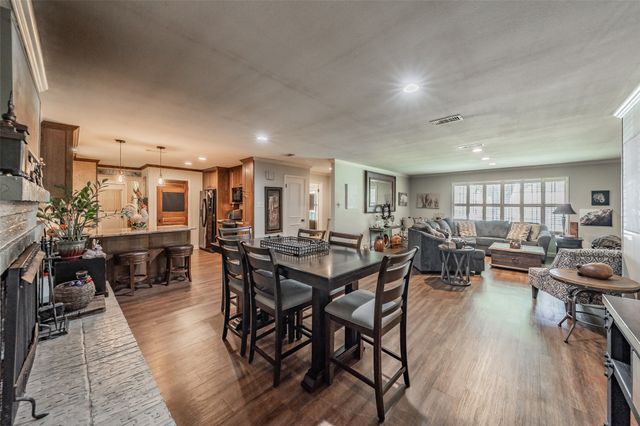 1806 Hilltop Lane, Pantego, TX 76013