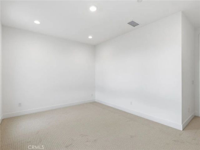 27546 Juniper Lane, Valencia, CA 91381