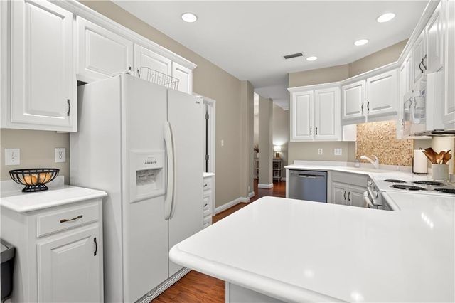 1628 Ashmoor Drive W, Mobile, AL 36695