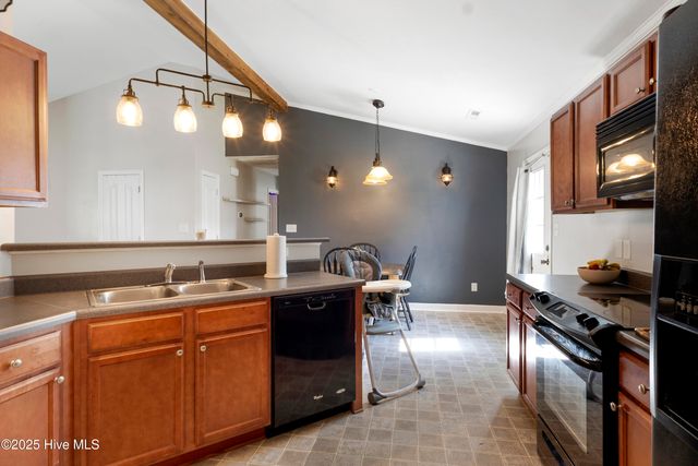 310 Reid Court, Jacksonville, NC 28540
