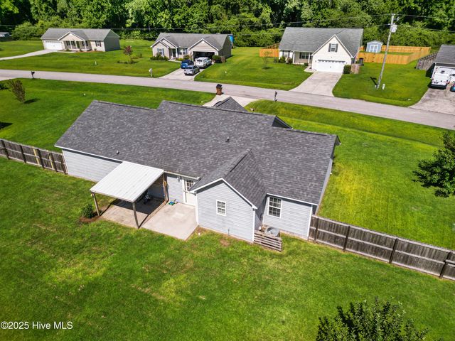 310 Reid Court, Jacksonville, NC 28540