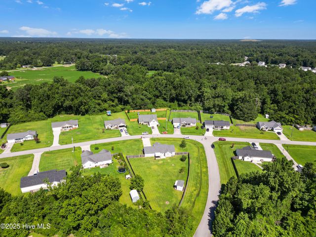 310 Reid Court, Jacksonville, NC 28540