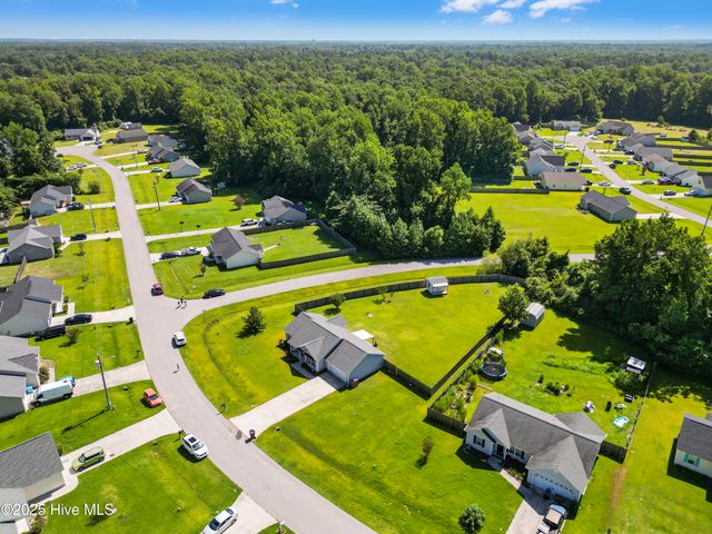 310 Reid Court, Jacksonville, NC 28540