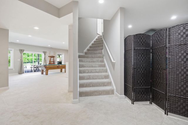 16643 SPACE MORE CIR, Woodbridge, VA 22191