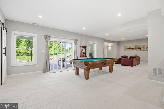16643 SPACE MORE CIR, Woodbridge, VA 22191